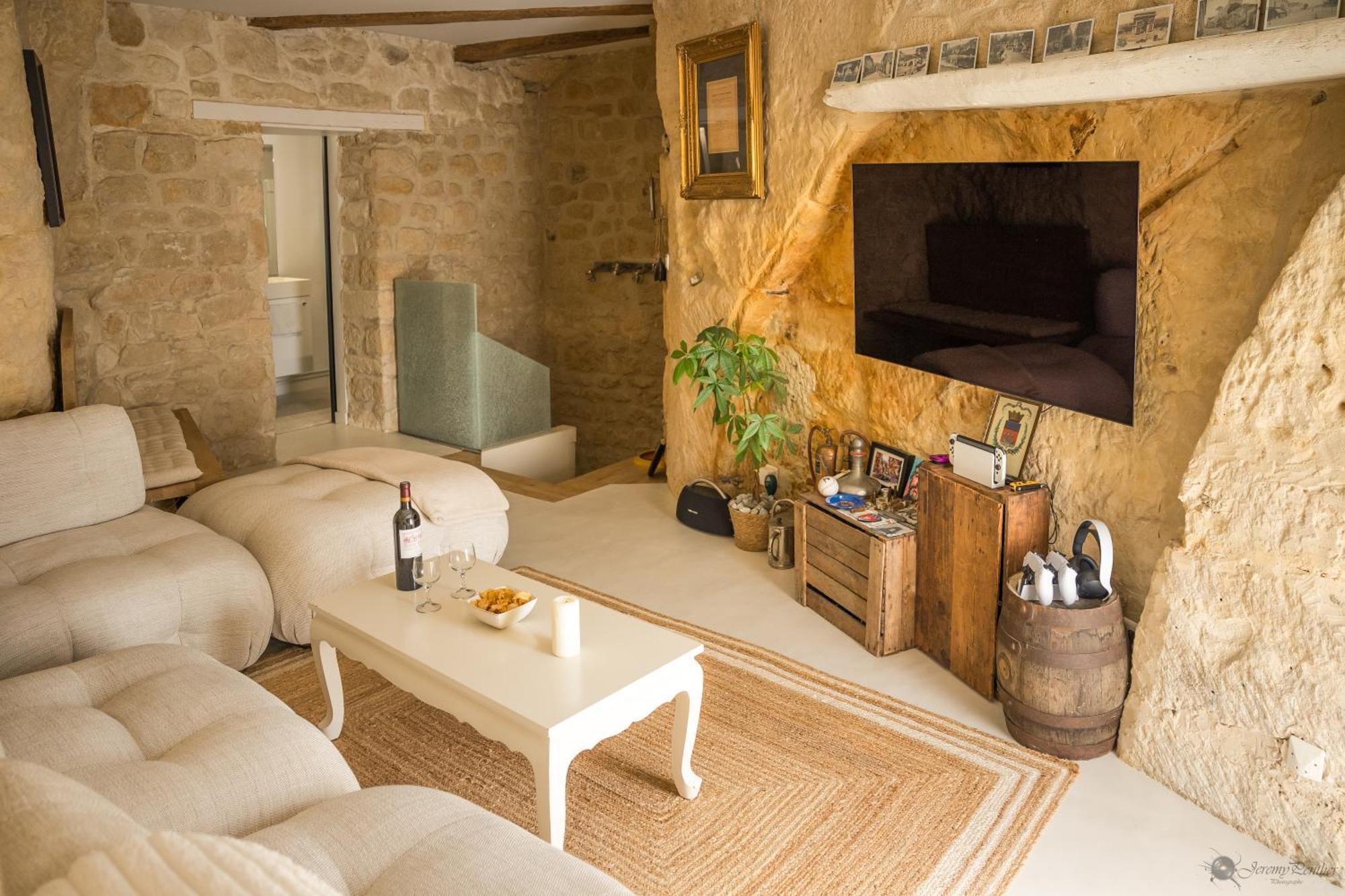Appartement Chez Millouz - Triplex Semi-Troglodyte à Pontoise Extérieur photo