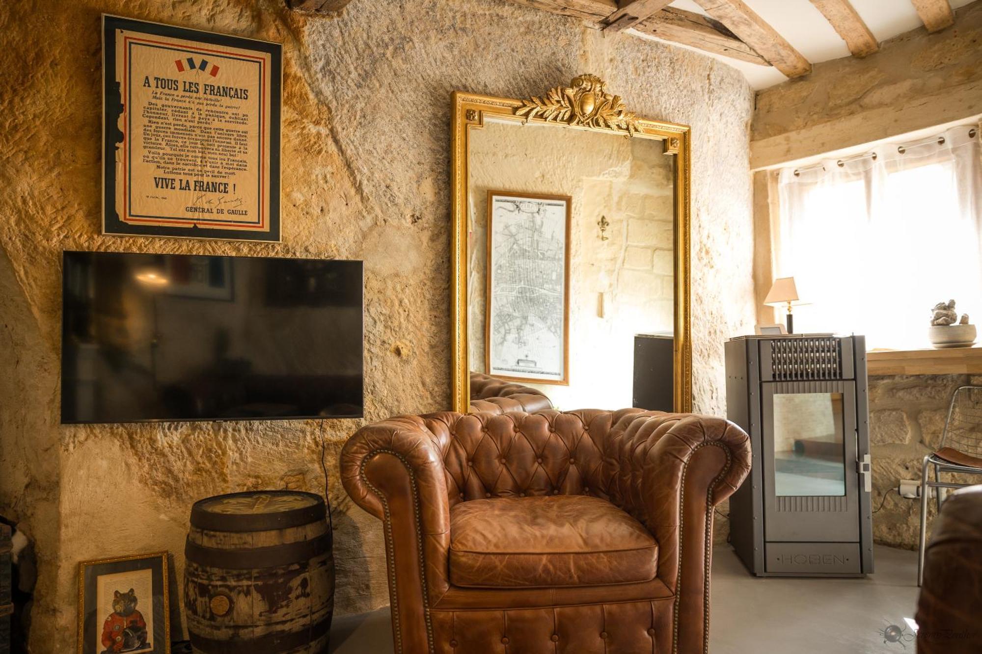 Appartement Chez Millouz - Triplex Semi-Troglodyte à Pontoise Extérieur photo